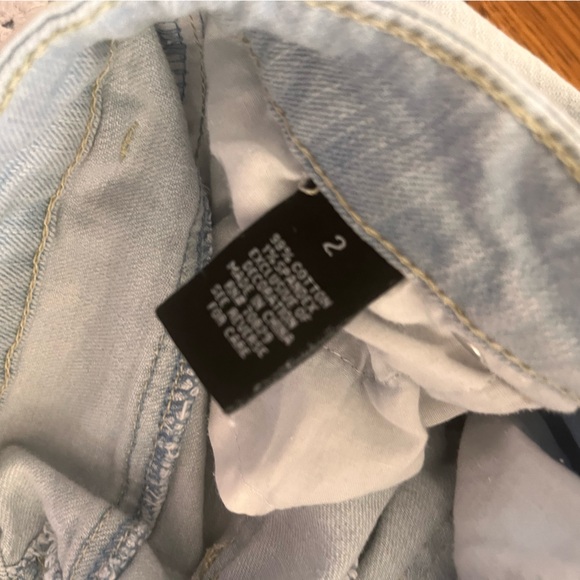 2 pairs of shorts - Picture 8 of 11